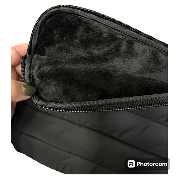 13” black puffer protective laptop sleeve NEW - Picture 3 of 4